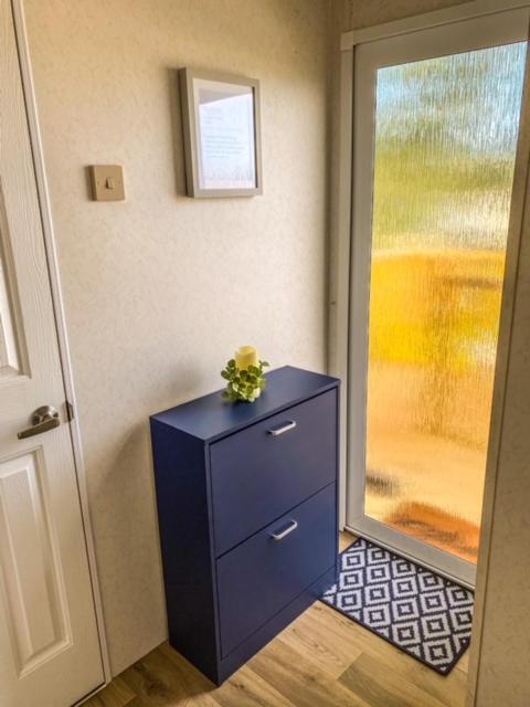 The Hygge Retreat At 7 Lakes Country Park, Lincolnshire Βίλα Crowle  Εξωτερικό φωτογραφία